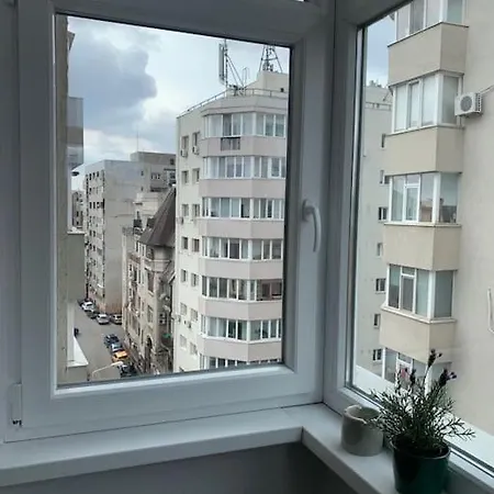בוקרשט Wonderful University Studio מראה חיצוני תמונה
