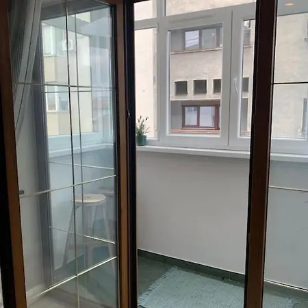 בוקרשט Wonderful University Studio מראה חיצוני תמונה